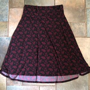 Rose pattern skirt